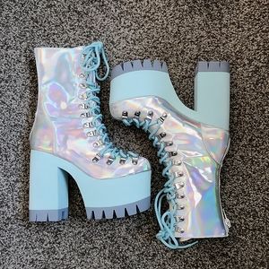 CLUB EXX HOLOGRAPHIC BOOTS